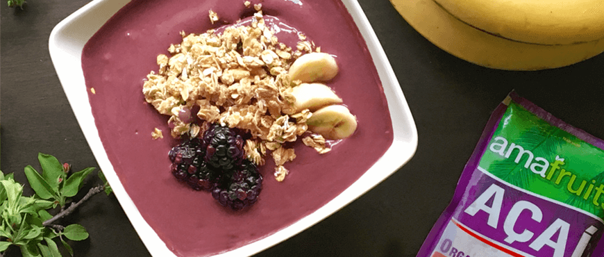 Açaí Bowl with Frozen Berries & Soy Milk